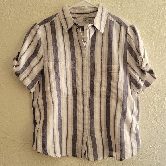 Subtle Luxury Tops - Subtle Luxury Stripe Top Size XS/S NWT